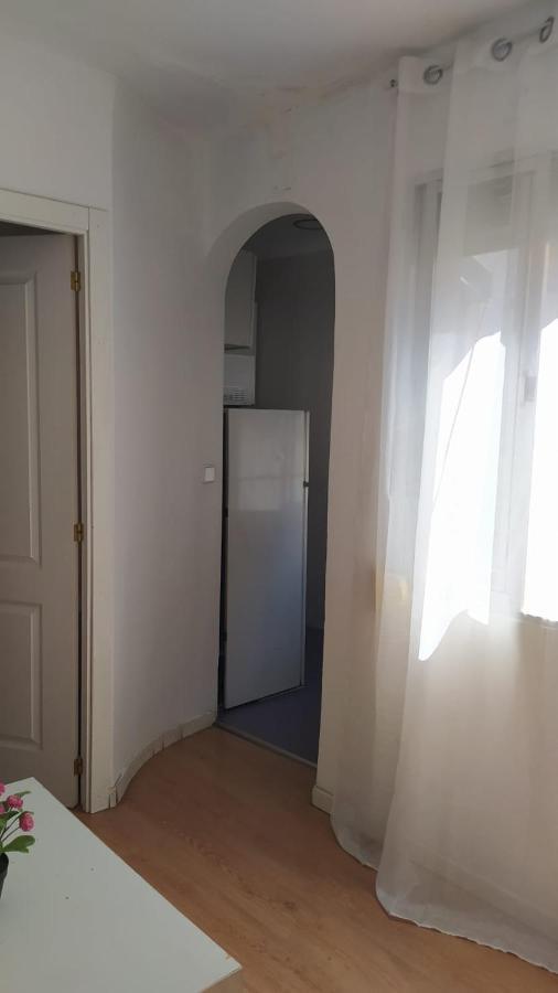 Apartamento En C. Maria Luisa 2 Dormitorios Μαδρίτη Εξωτερικό φωτογραφία